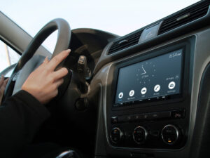 XAVAX3700 SONY Apple CarPlay®, iDatalink® Maestro® compatibility,